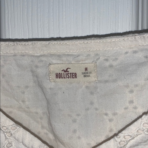 Hollister top - Picture 2 of 3
